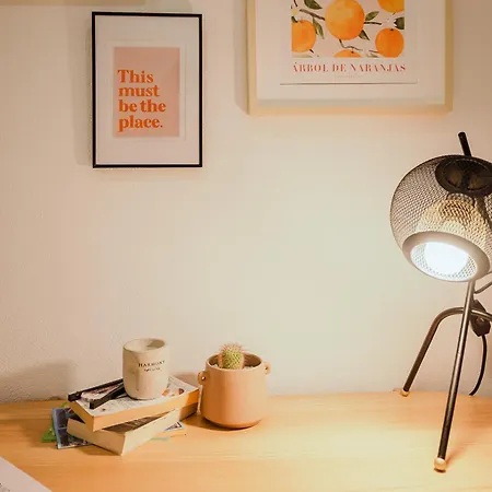 Stylish Town Centre Mariroza アパート