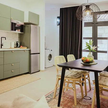 Stylish Town Centre Mariroza Apartment Hvar Town