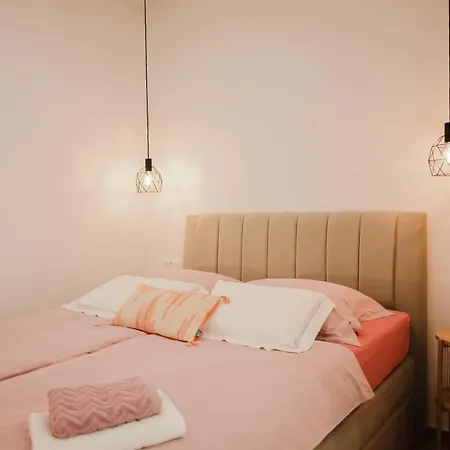 Apartment Stylish Town Centre Mariroza Hvar Town