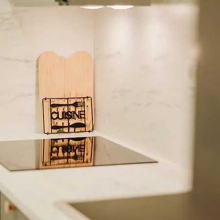 Stylish Town Centre Mariroza フヴァル